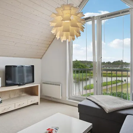 Stunning In With Kitchen *